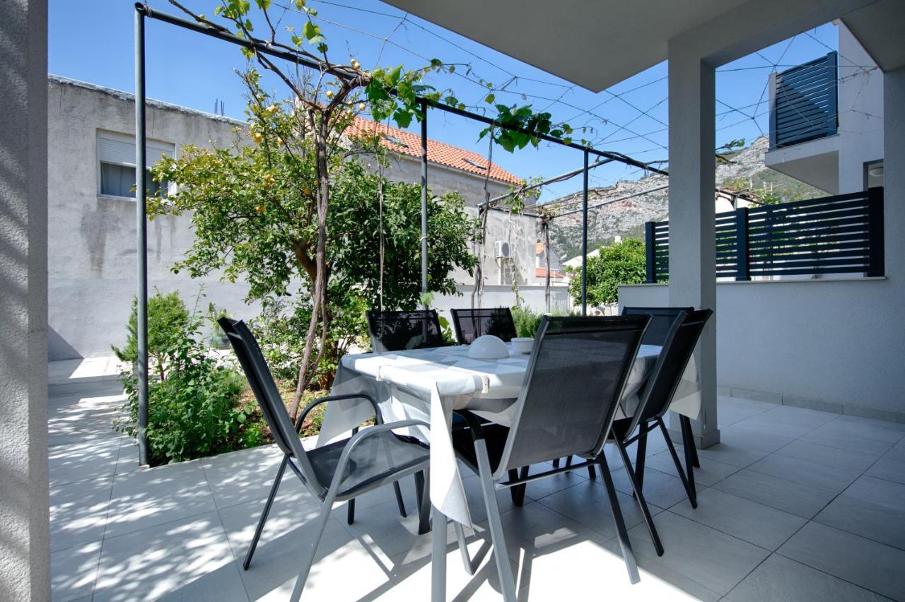 Apartmani Dule Komiža Esterno foto