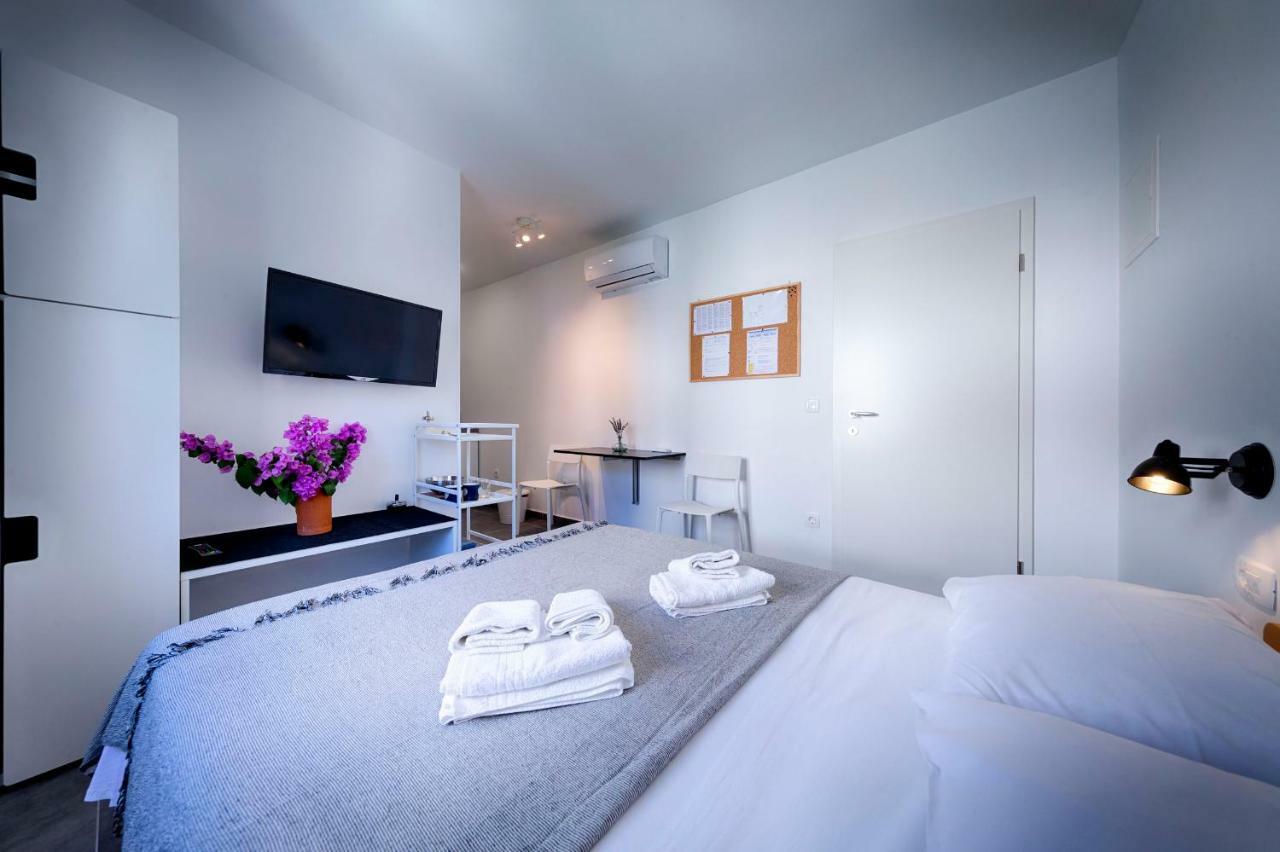Apartmani Dule Komiža Esterno foto